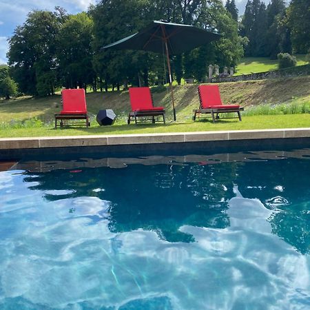 Domaine De Montmery Sa Piscine Son Jardin Ses Espaces Ambazac Εξωτερικό φωτογραφία